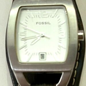 Fossil Ladies Silver Tone Watch with Leather Band Untested, No battery